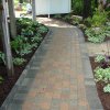 Daisy Landscape - Pavers