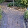Daisy Landscape - Pavers