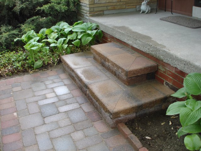 Daisy Landscape - Walls &amp; Steps