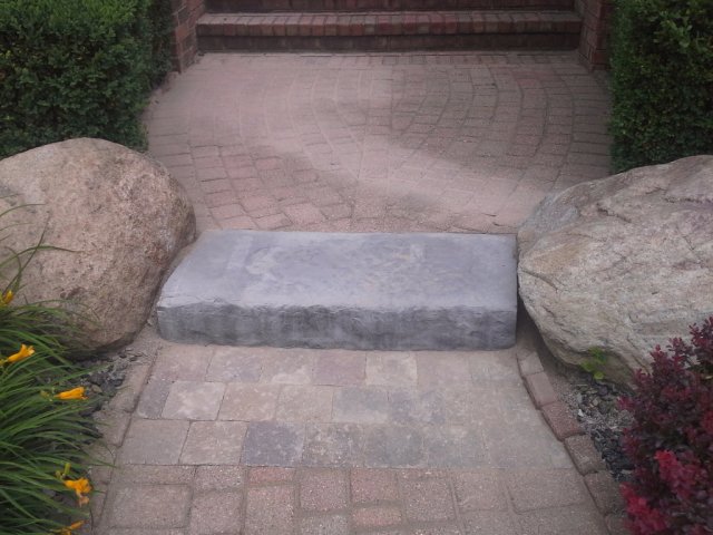 Daisy Landscape - Walls &amp; Steps